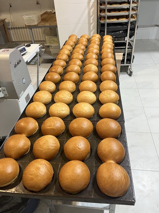 свежая выпечка.