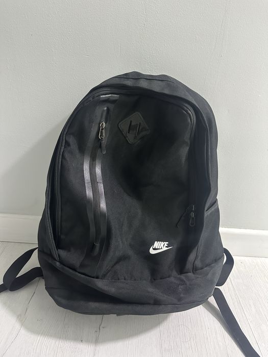 рюкзак nike.
