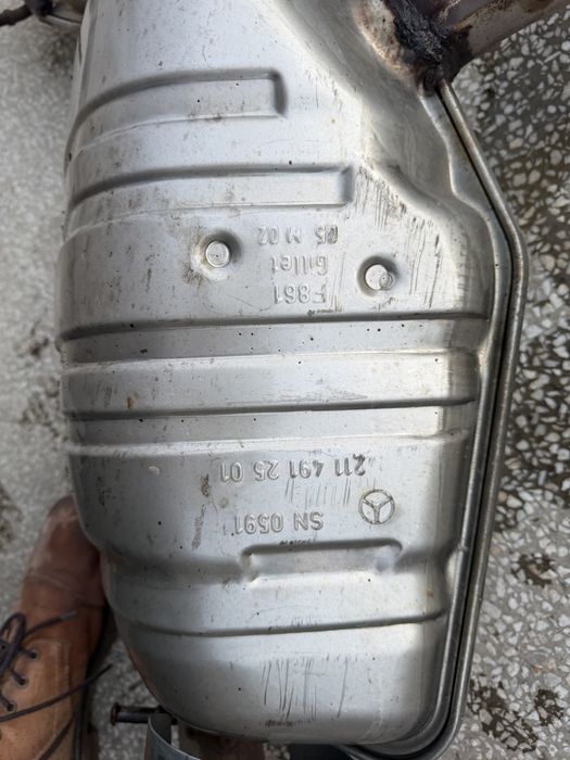 Оригинални задни гърнета за Mercedes E500 W211