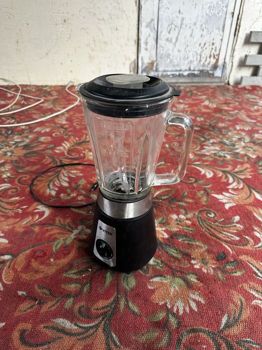 Продам блендер.