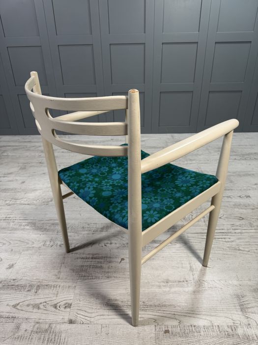 Винтидж широк трапезен стол Г448