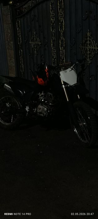 Продам эндуро 250 кубов