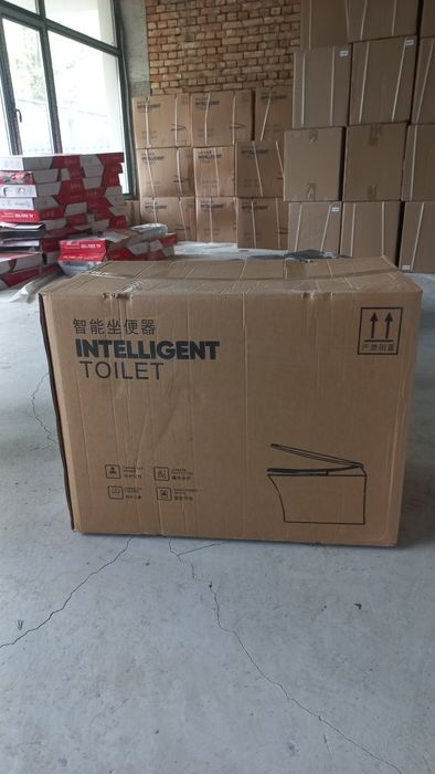 Продам смарт унитаз Intelligent Toilet