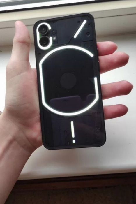 Nothing phone 1 xotira 256/8