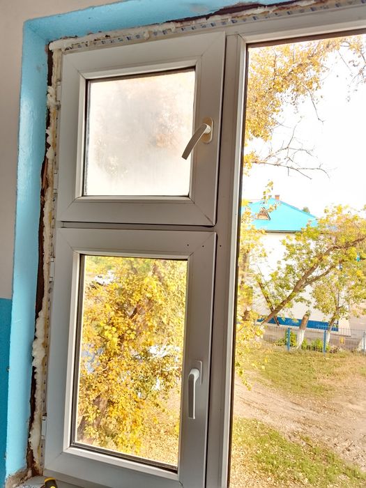 ШпаклююОткосыОконные в Подъезде, уборка подъезда