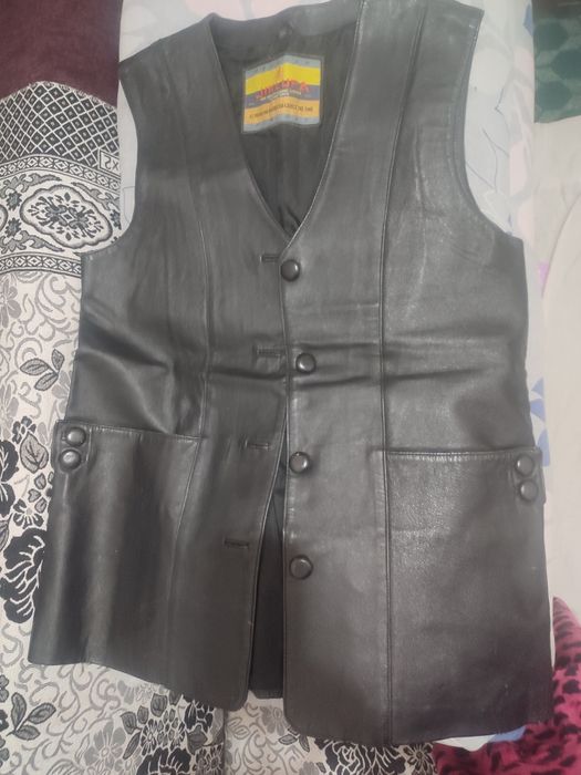 Yangi koja kostyum va ayollar tuni