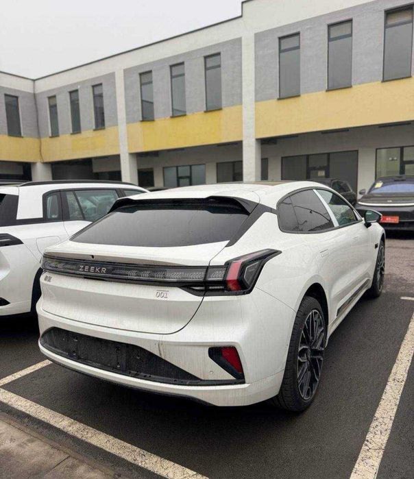 Zeekr 001 4Wd 100kwh 2026 Perfermens