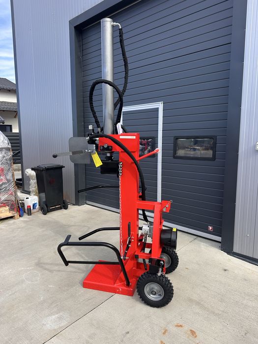 Despicator lemn 18 tone, spargator lemn, crapator tractor