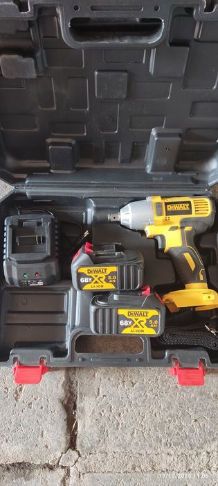 Гайковерт Девалт