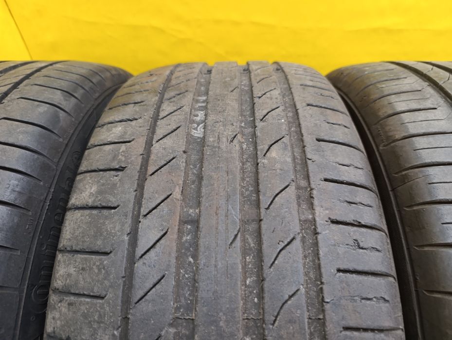 Шины 255 50 R19 Continental комплект