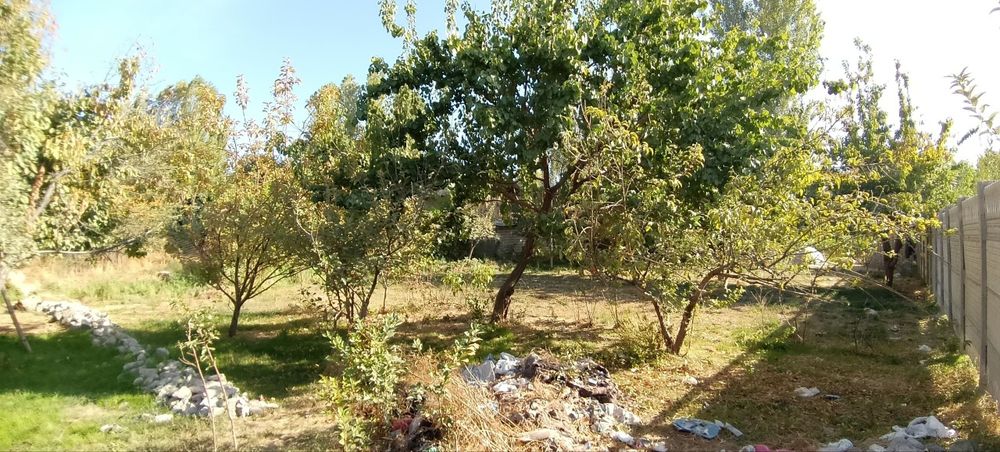 Uy joy yaxshi joylar suv svet gaz momo yo'q