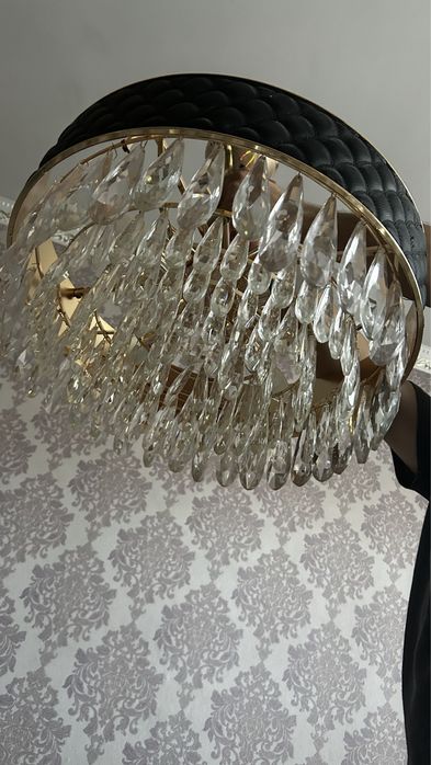 Люстра хрустальный