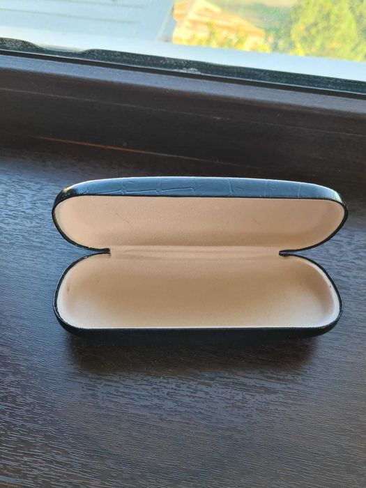 футляр для очков