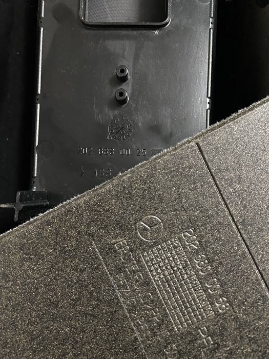 Подлокотник w202