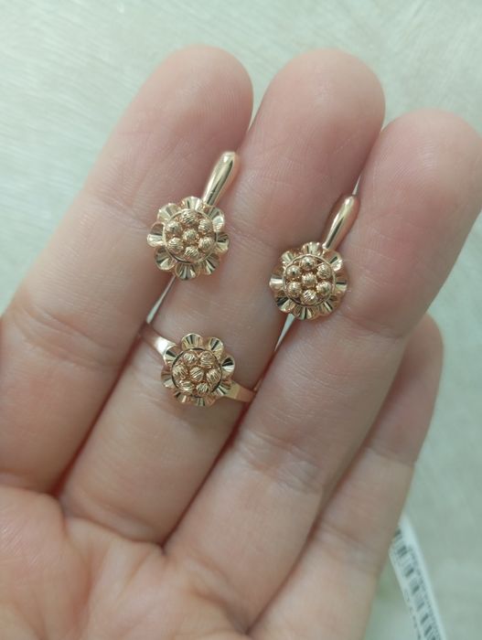 Золотой комплект 585 пробы золота