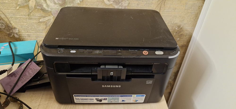 Продаем лазерный принтер SCX-3205,МФУ Samsung