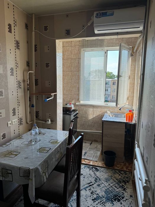 Ижарага квартира Яшнобод Кадешва бозор 1 хона оилага