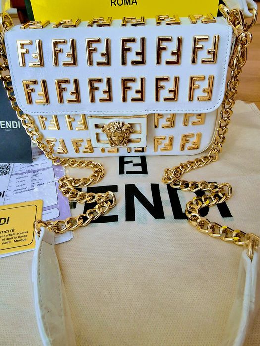 Geanta damă alb imaculat,piele naturala,editie limitată,ca4d,saculet