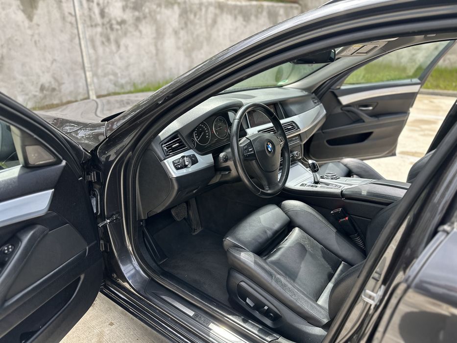 Bmw Seria 5 520d F11 Facelift Lci 2013 2.0 184cp Euro 6 Panoramic Harman Kardon Haion Electric Navi Mare Scaune Sport