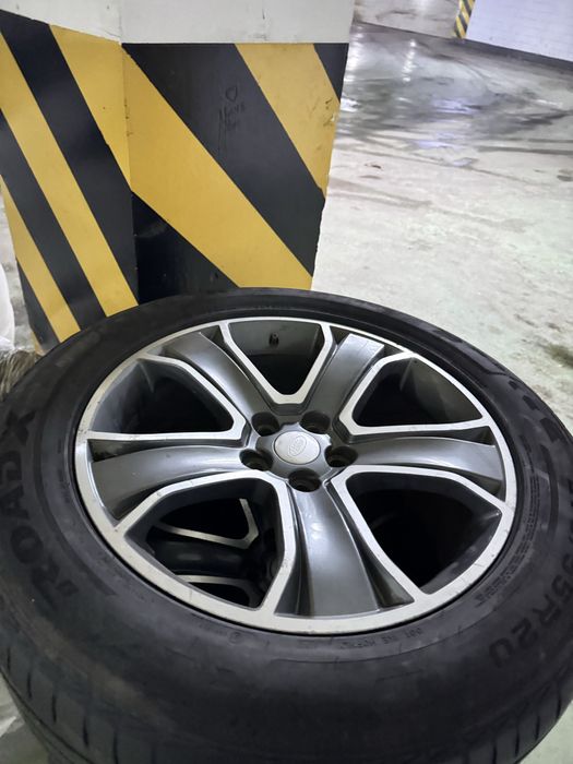 Диски Range Rover с резиной