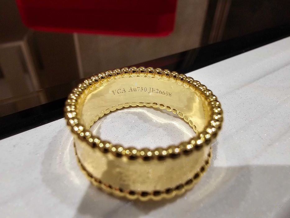 Van Cleef & Arpels VCA Gold Perlée Signature Logo Дамски Пръстен