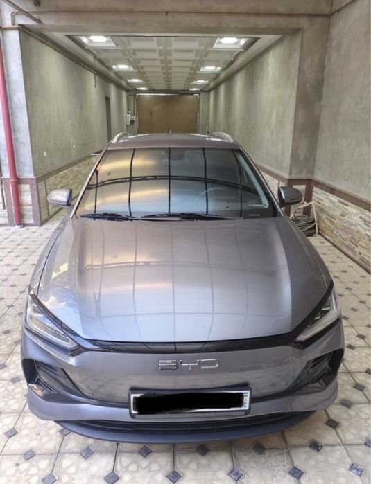 Byd E2 lyxery Eng fuli