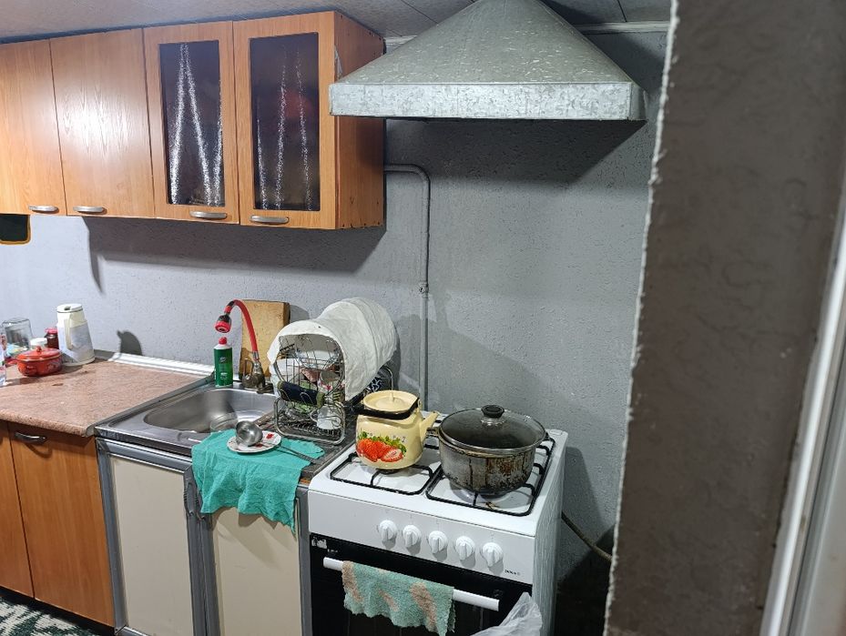 Nazarbek pushkin omad mahlasida hovli