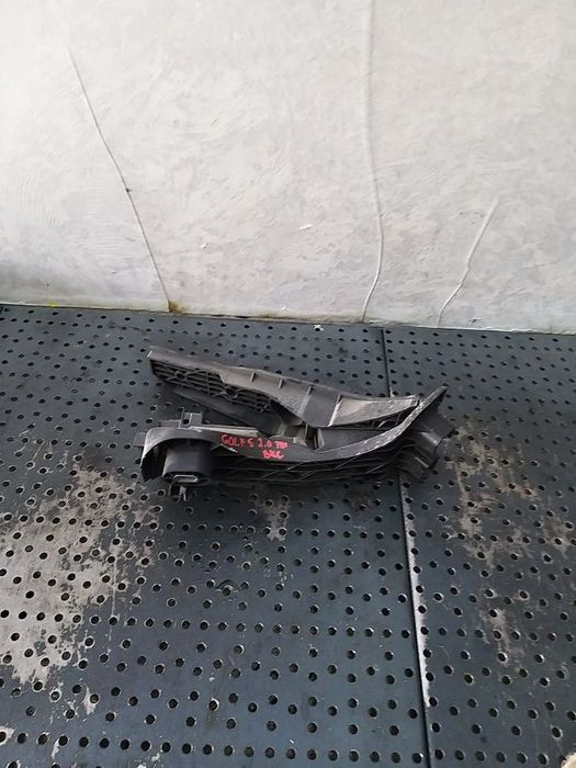 Pedala acceleratie 2.0 tdi vw golf 5 1k 1k1721503p