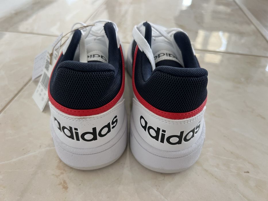 Adidas мъжки обувки нови