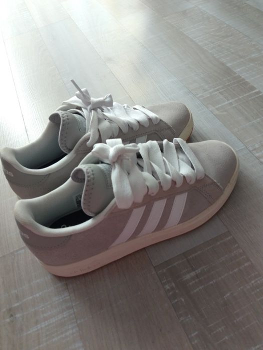 adidași Adidas,marimea 38.5
