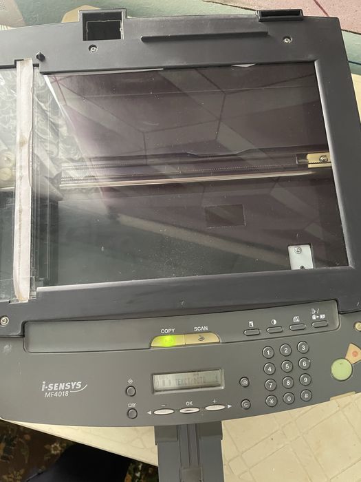 Canon MF4018 lazerli printer (kartrij va kabeli bor)