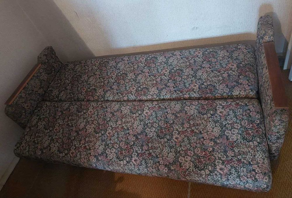 Диван-кровать Б/У