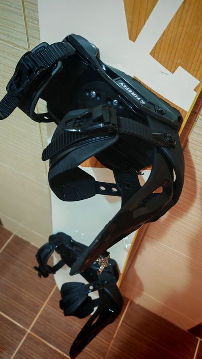 Placa snowboard 155 cm illusion -legaturi boots noi , burton