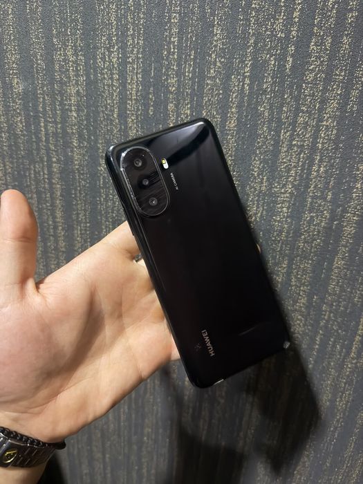 Huawei Nova Y70 64gb