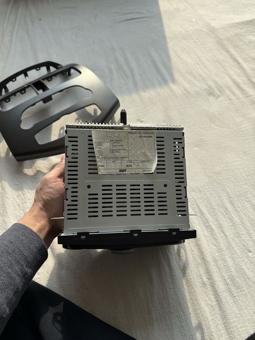 Spark magnitafon idyal holatda ramkasi bilan