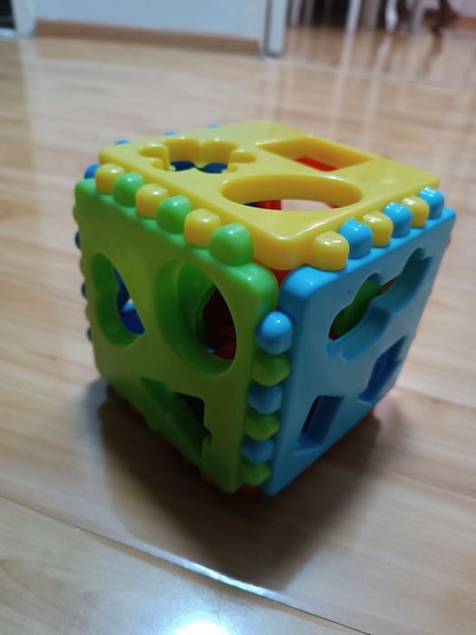 Игрушка развивающая