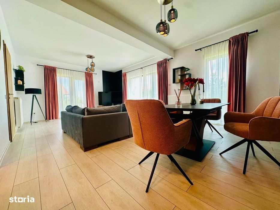 Duplex Elegant | 6 Camere | Curte De 270 Mp | Piscină | Otopeni