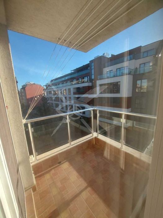 Дава се под наем Тристаен апартамент в София, Манастирски ливади - 80 кв.м за 800 € - Снимка #8