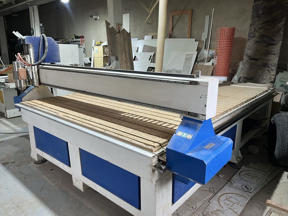 ЧПУ фрезер 2800×2000, шпиндель 5.5 кВт