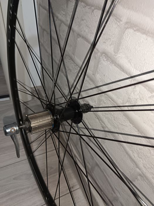 Roata spate Campagnolo Calima 28 black