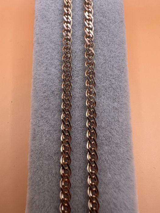 Продам золотую цепочку.