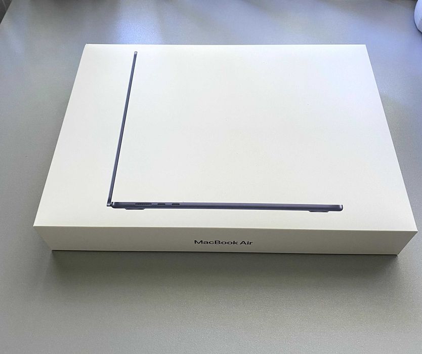 Apple MacBook AIR 15" M5 512GB 16RAM Midnight нов, неразопакован!