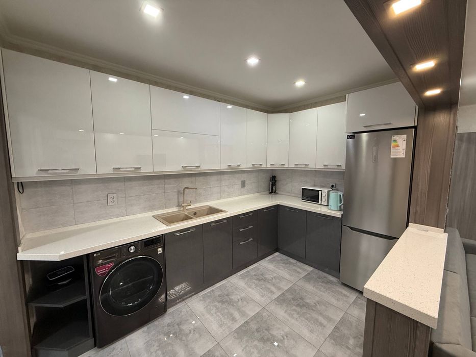 Сдаётся 3-комнатная квартира в Ц-1