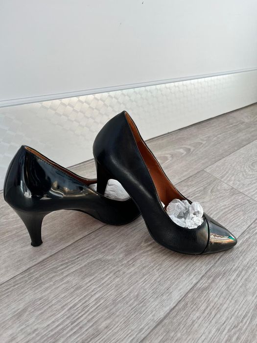 Туфли модельные лакированный