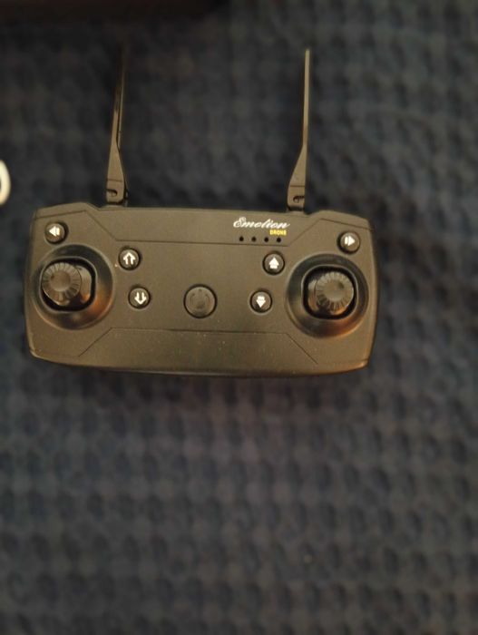Emotion Drone (Дрон за 7+)
