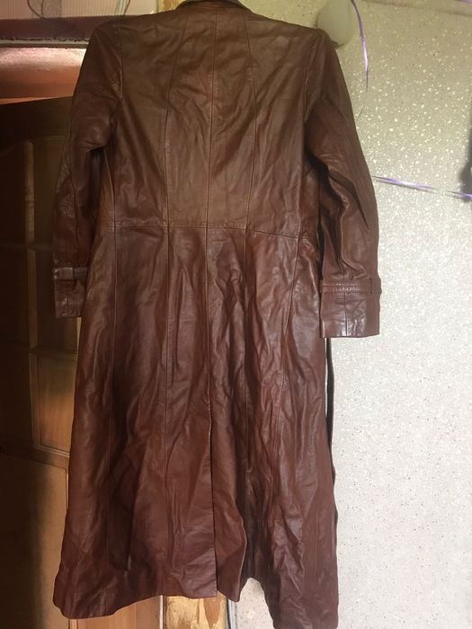 Продам кожаный плащ