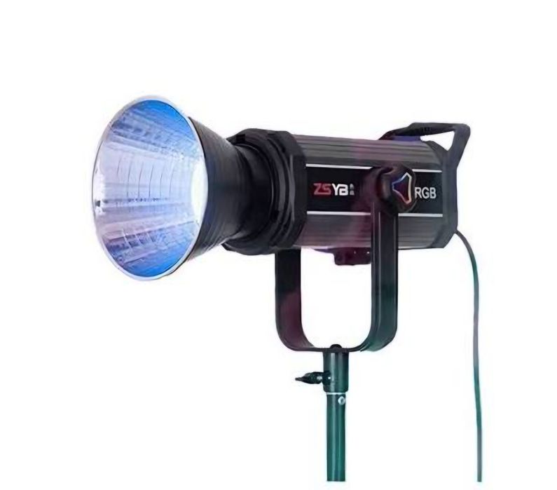 Студийный свет. Aputure B7C RGB