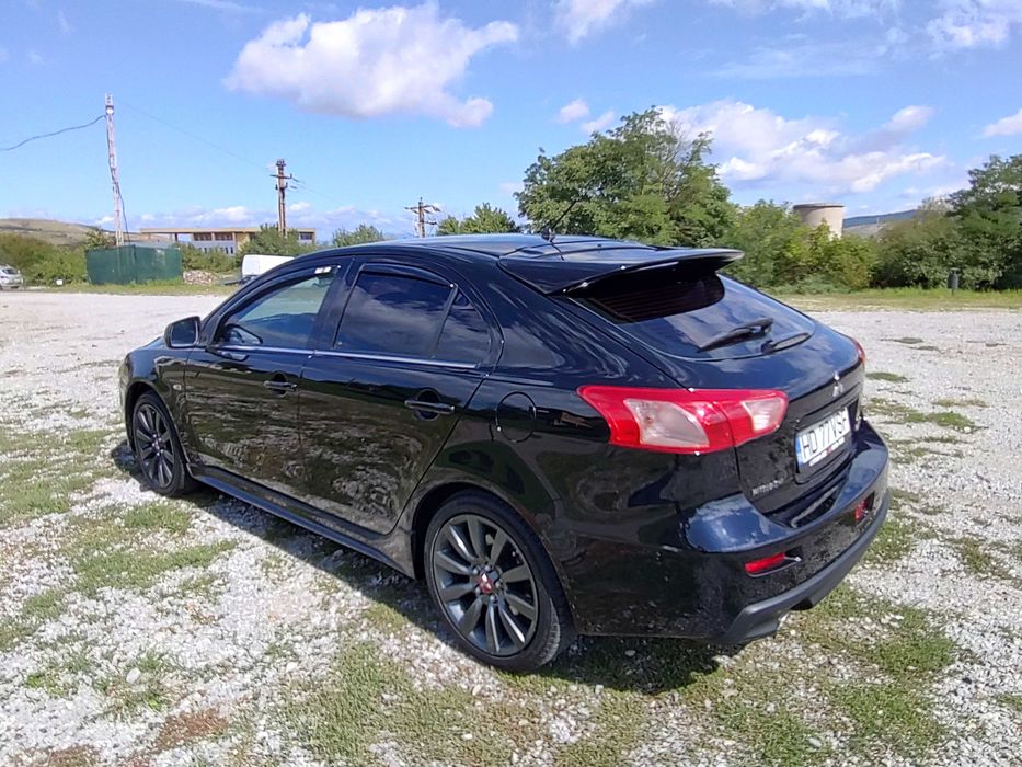 MitsubishiLancerRaliart 2010 2.0T benzina 241 cp  4x4 Automat 74000 km