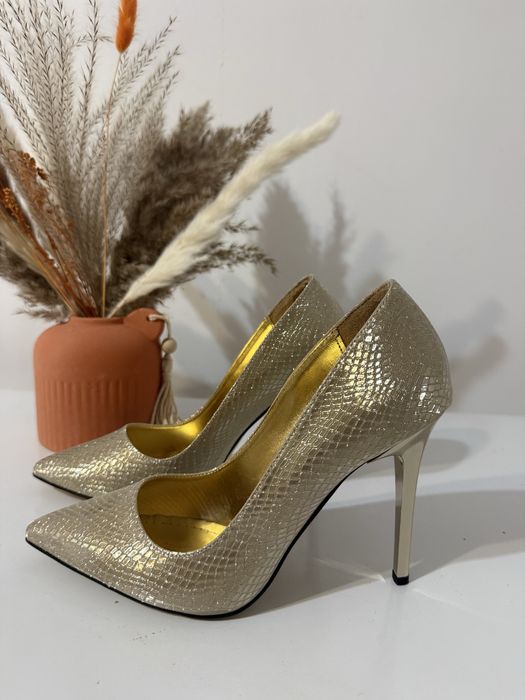 Туфли производство Турция, внутри кожа натур.