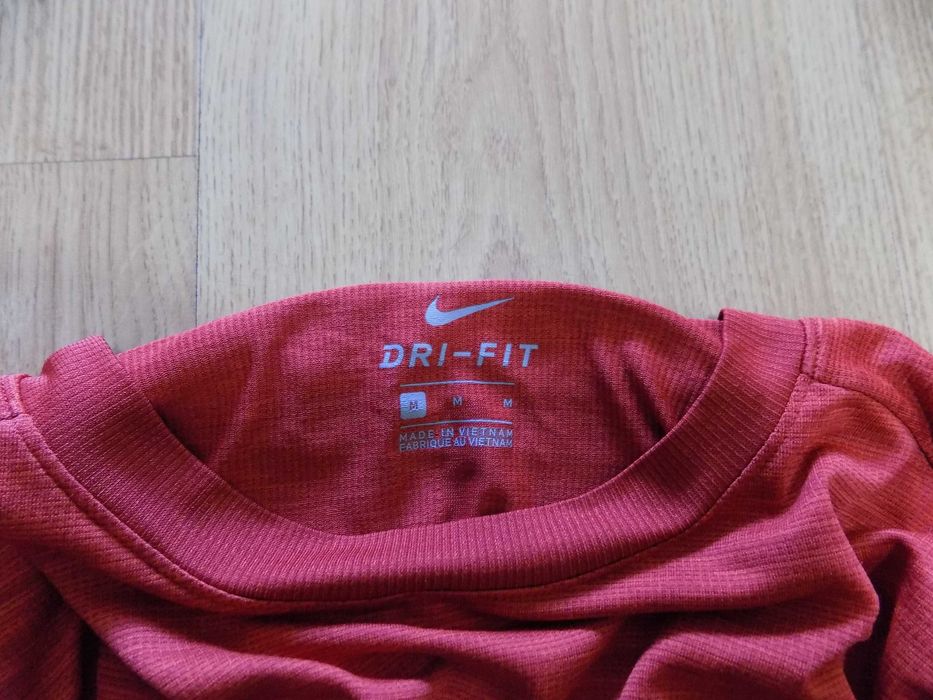 Тениска nike блуза потник оригинална спорт крос тренировка мъжка M/XL